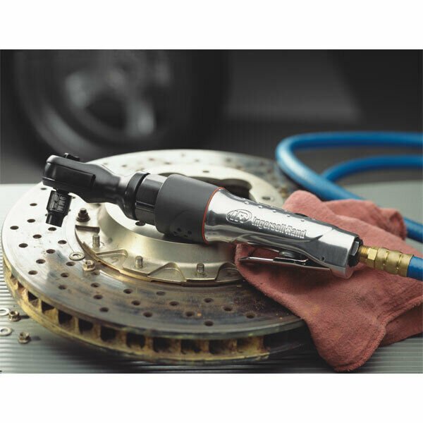 Llave de trinquete neumática Ingersoll Rand 107XPA de 3/8" y 54 lb-ft